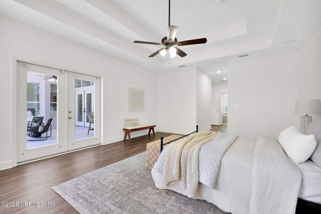 6 Bedroom Single Family Home/House's Image 37