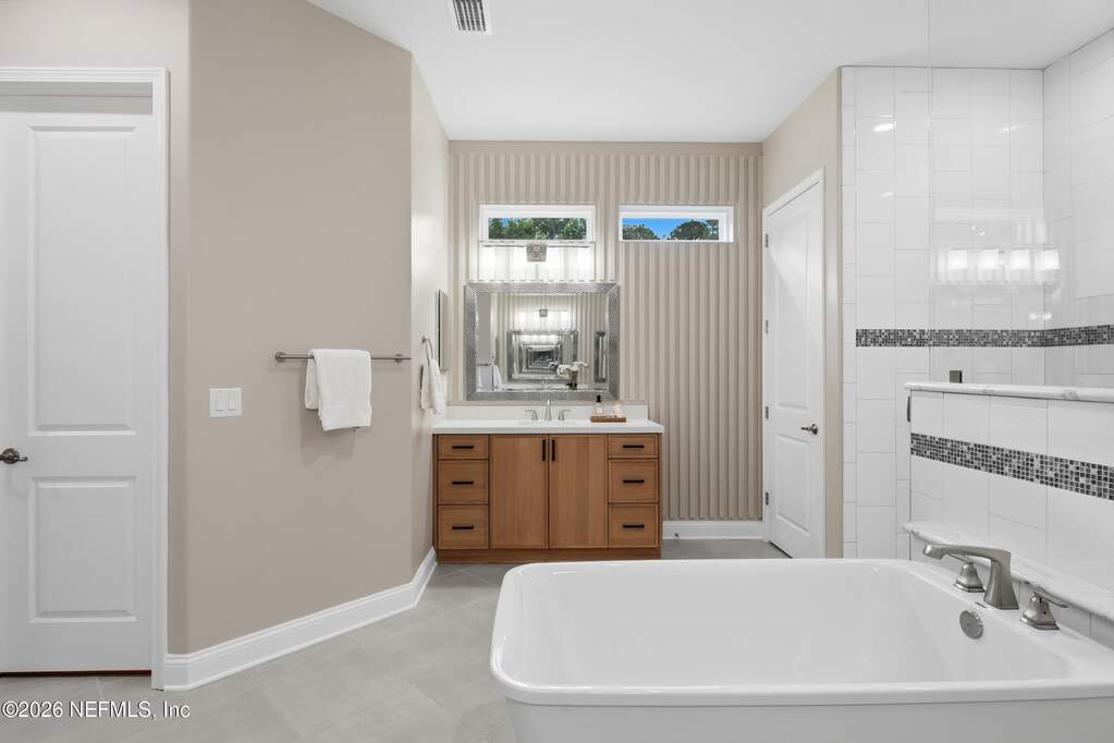 4 Bedroom Single Family Home/House's Image 21