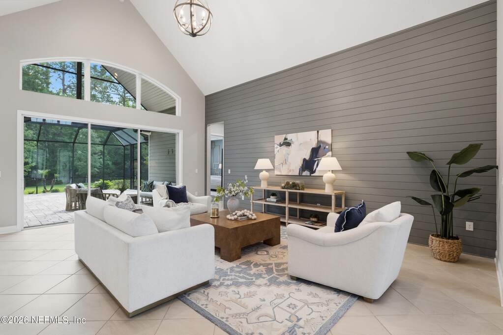 4 Bedroom Single Family Home/House's Image 5