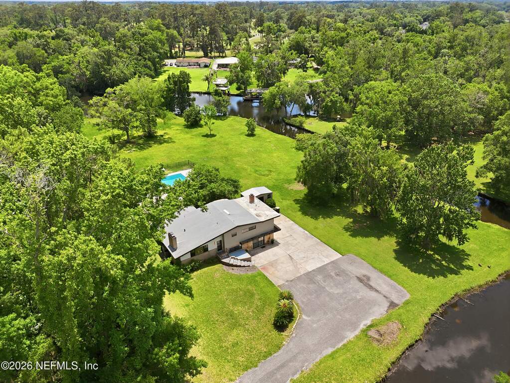4 Bedroom Single Family Home/House's Image 35