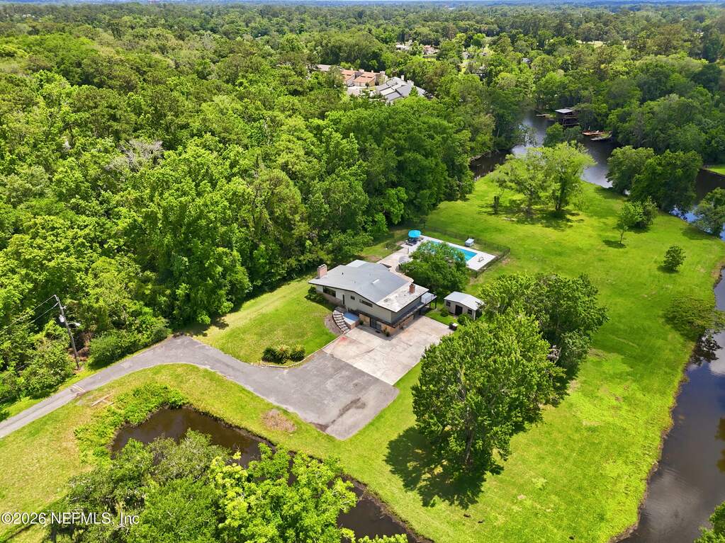 4 Bedroom Single Family Home/House's Image 39