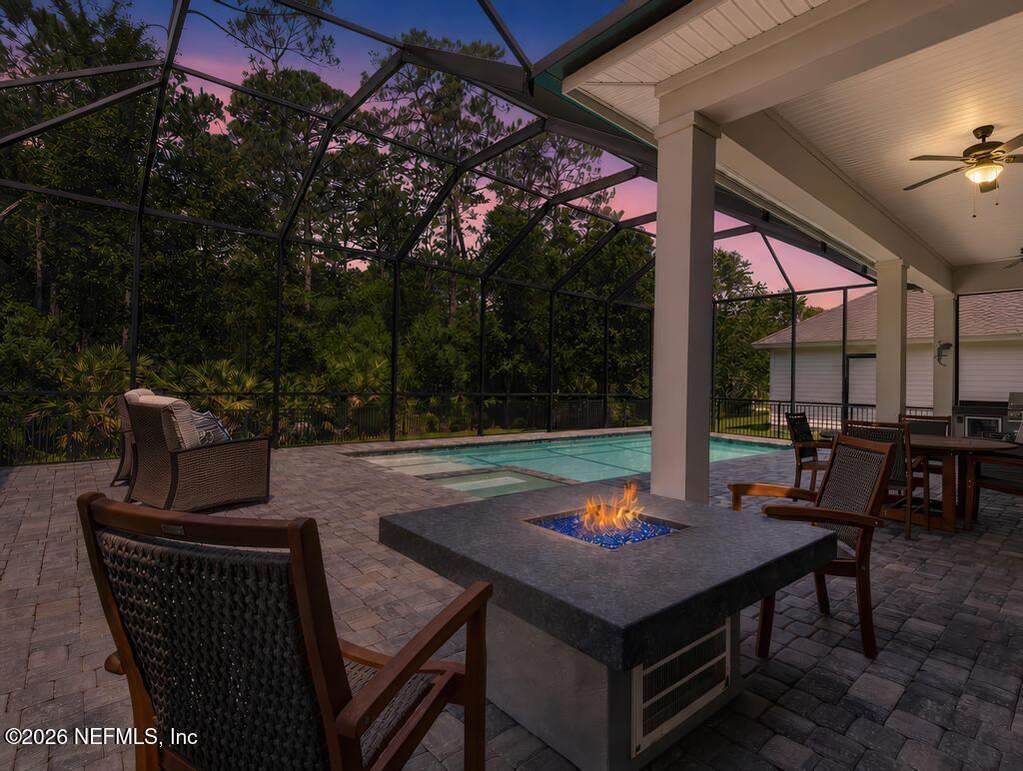 5 Bedroom Single Family Home/House's Image 3
