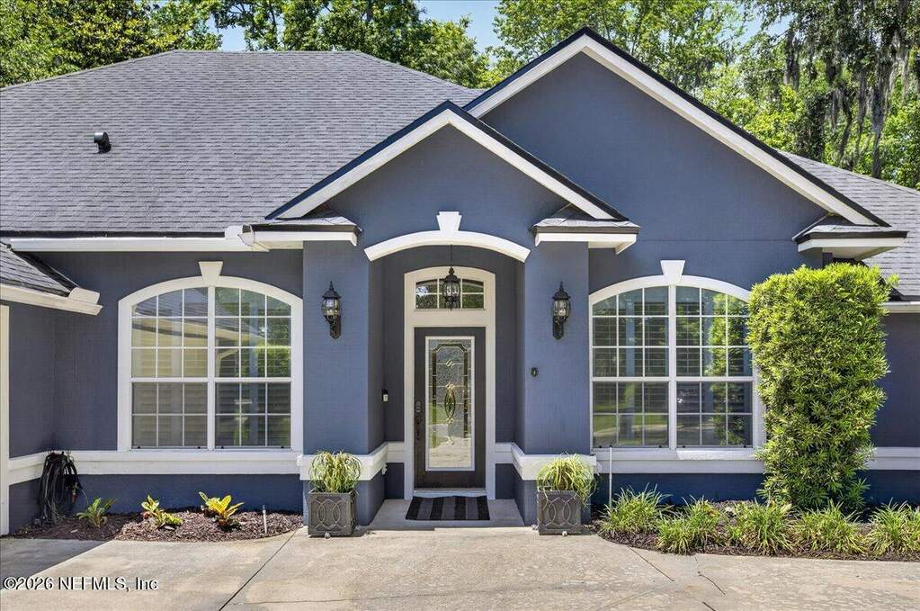 4 Bedroom Single Family Home/House's Image 32