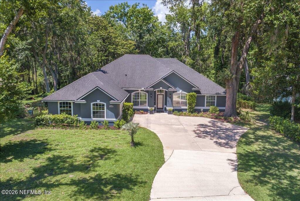 4 Bedroom Single Family Home/House's Image 36