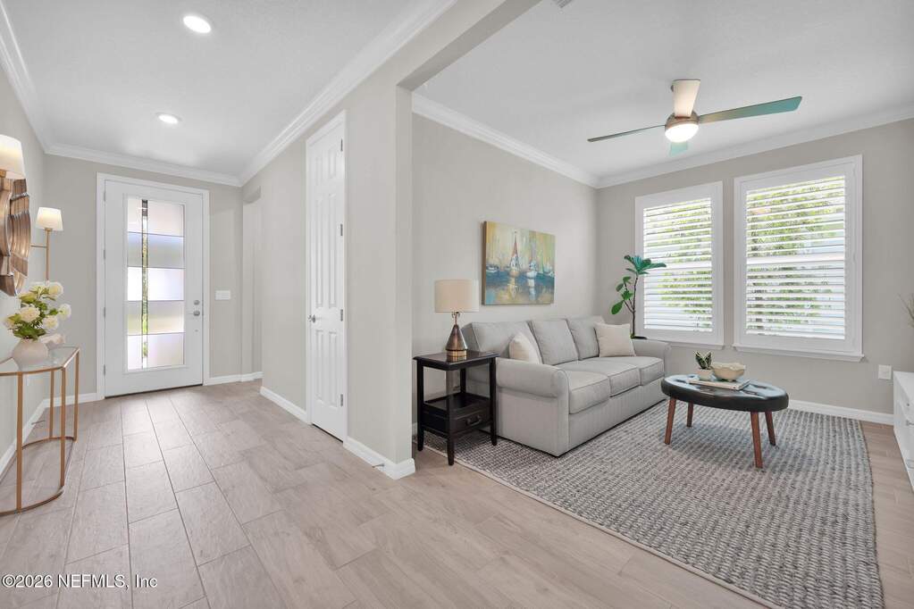 3 Bedroom Single Family Home/House's Image 9