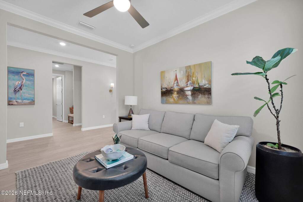 3 Bedroom Single Family Home/House's Image 11