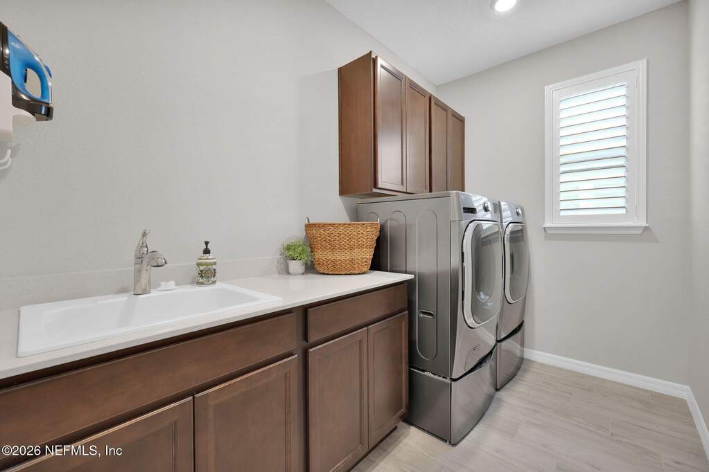 3 Bedroom Single Family Home/House's Image 13