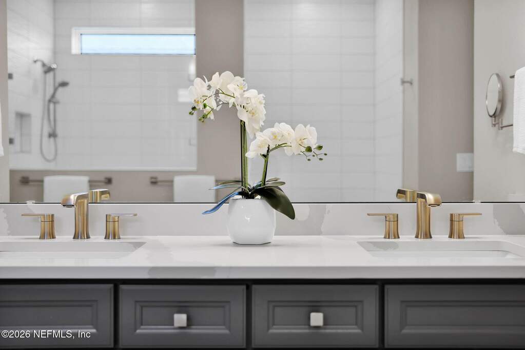 3 Bedroom Single Family Home/House's Image 33