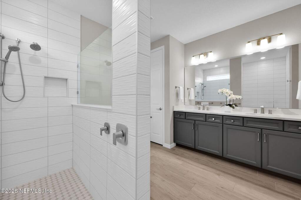 3 Bedroom Single Family Home/House's Image 35
