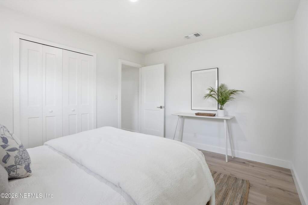 3 Bedroom Single Family Home/House's Image 14