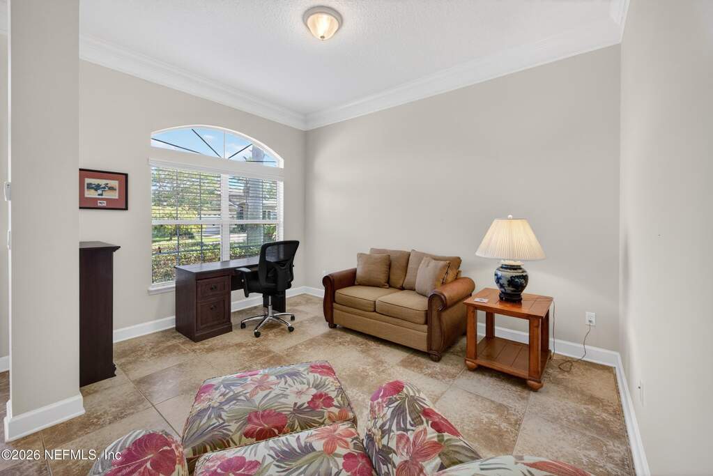 3 Bedroom Single Family Home/House's Image 8