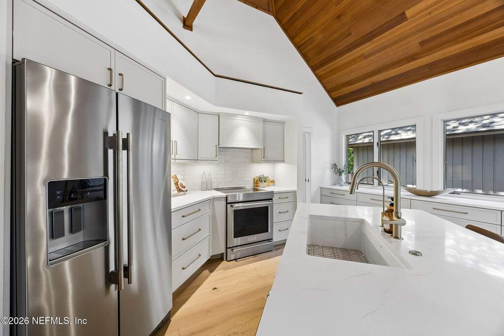 3 Bedroom Single Family Home/House's Image 25