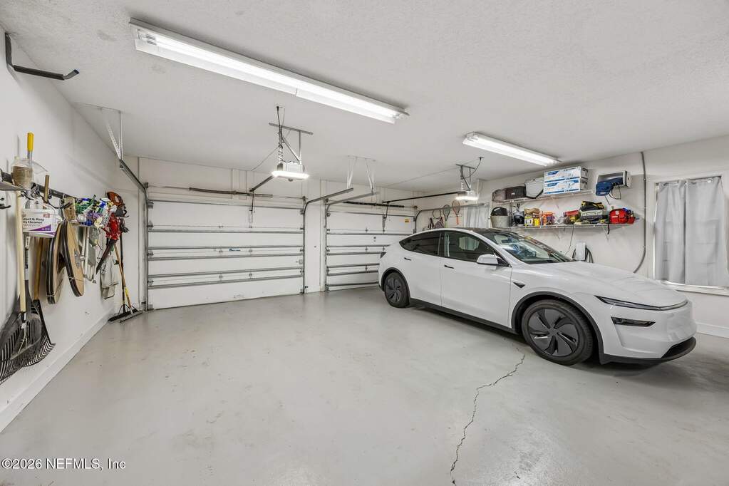 3 Bedroom Single Family Home/House's Image 63
