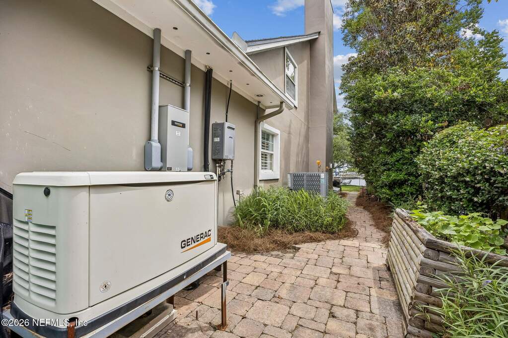 3 Bedroom Single Family Home/House's Image 64