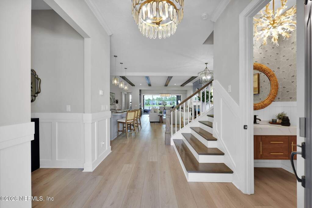 4 Bedroom Single Family Home/House's Image 4