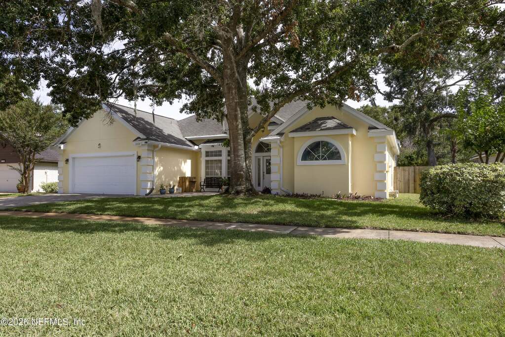 3 Bedroom Single Family Home/House's Image 32