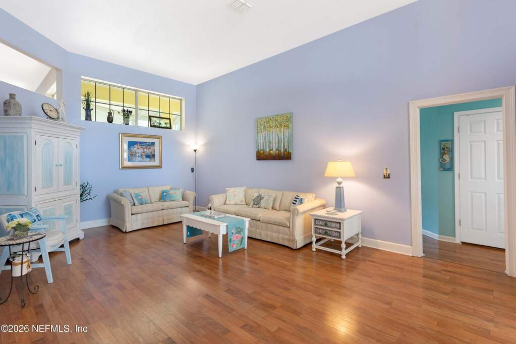3 Bedroom Single Family Home/House's Image 3