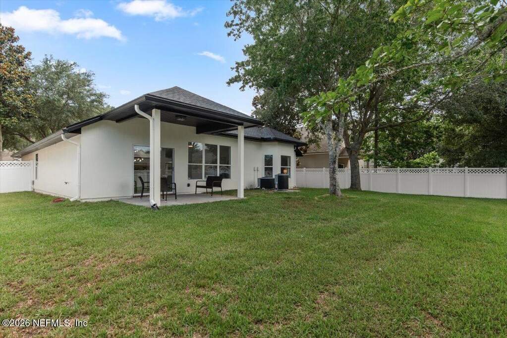 5 Bedroom Single Family Home/House's Image 43