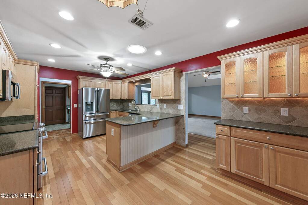 3 Bedroom Single Family Home/House's Image 9