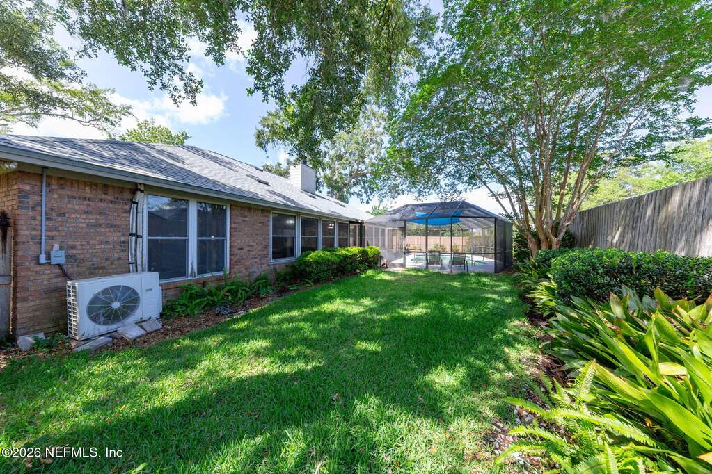 3 Bedroom Single Family Home/House's Image 35