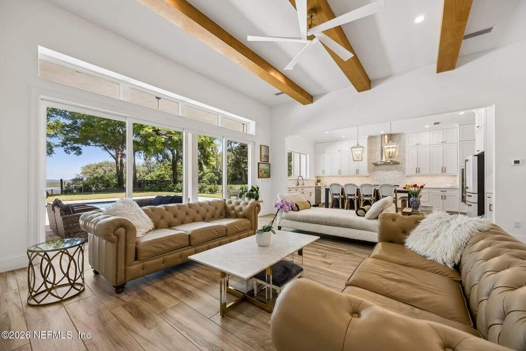 4 Bedroom Single Family Home/House's Image 10