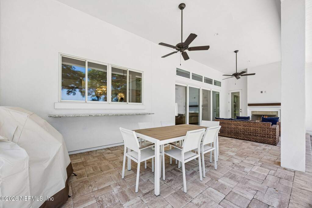 4 Bedroom Single Family Home/House's Image 41