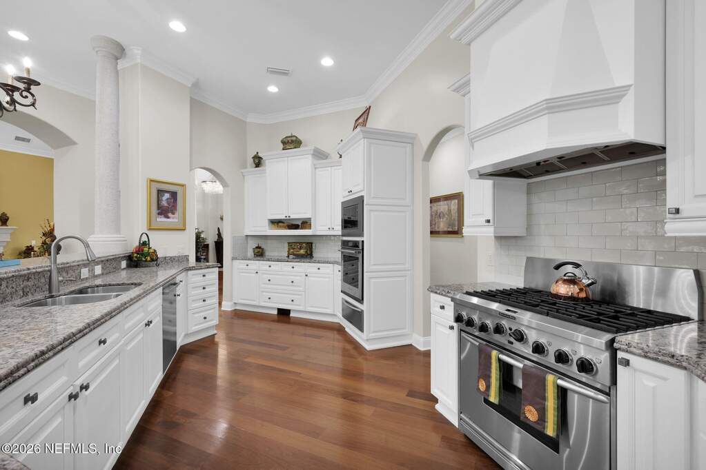4 Bedroom Single Family Home/House's Image 13