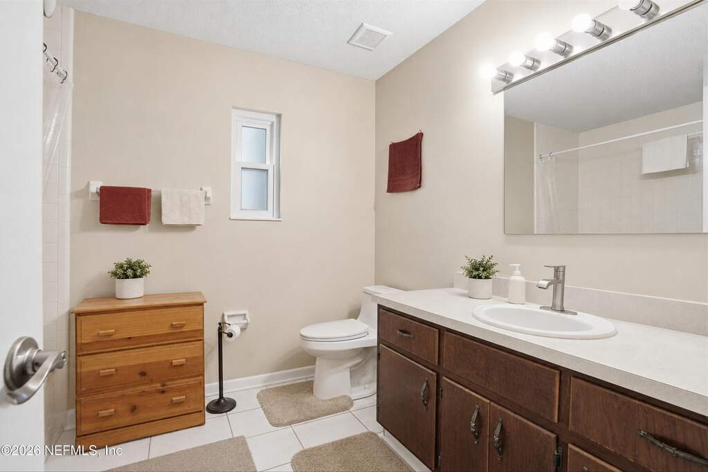 4 Bedroom Multi Unit's Image 24