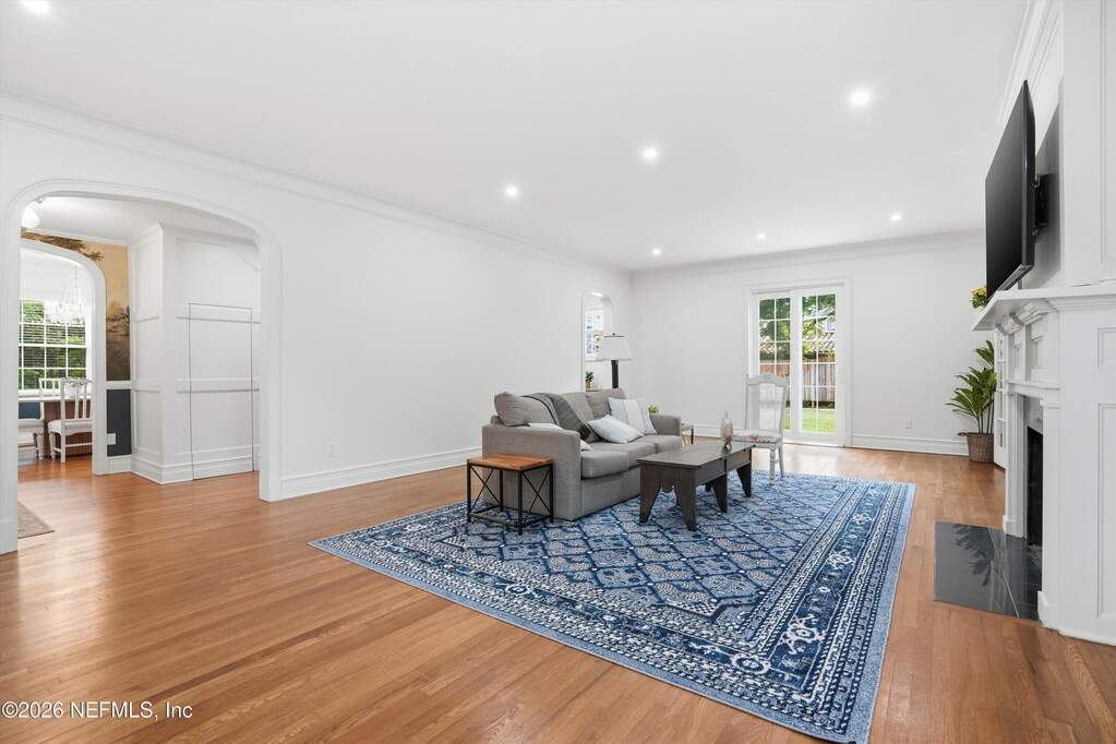 3 Bedroom Single Family Home/House's Image 4