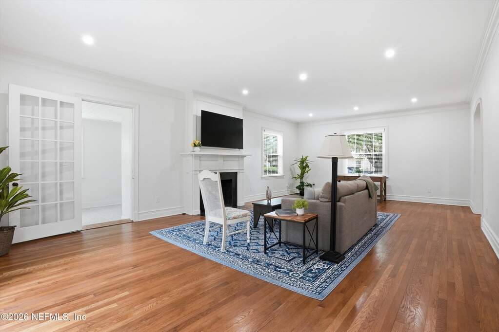 3 Bedroom Single Family Home/House's Image 6