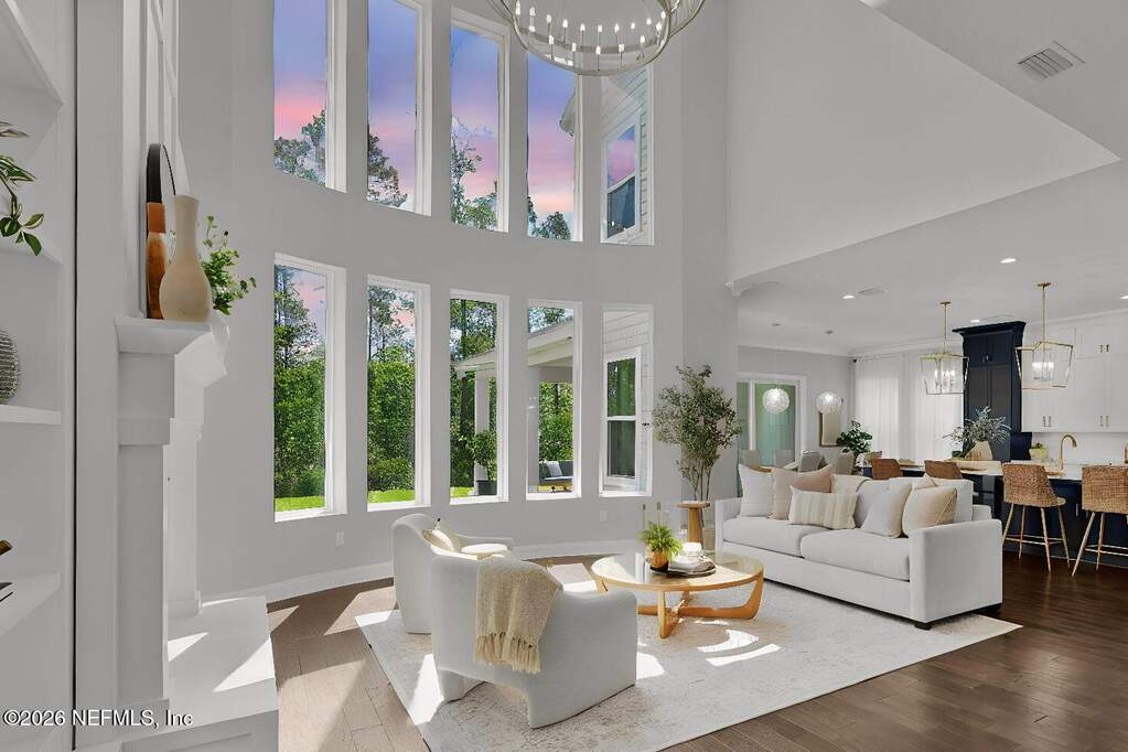 6 Bedroom Single Family Home/House's Image 116