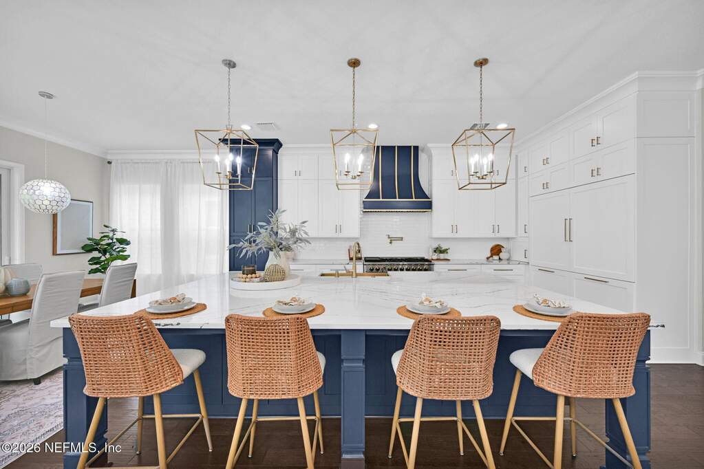 6 Bedroom Single Family Home/House's Image 29