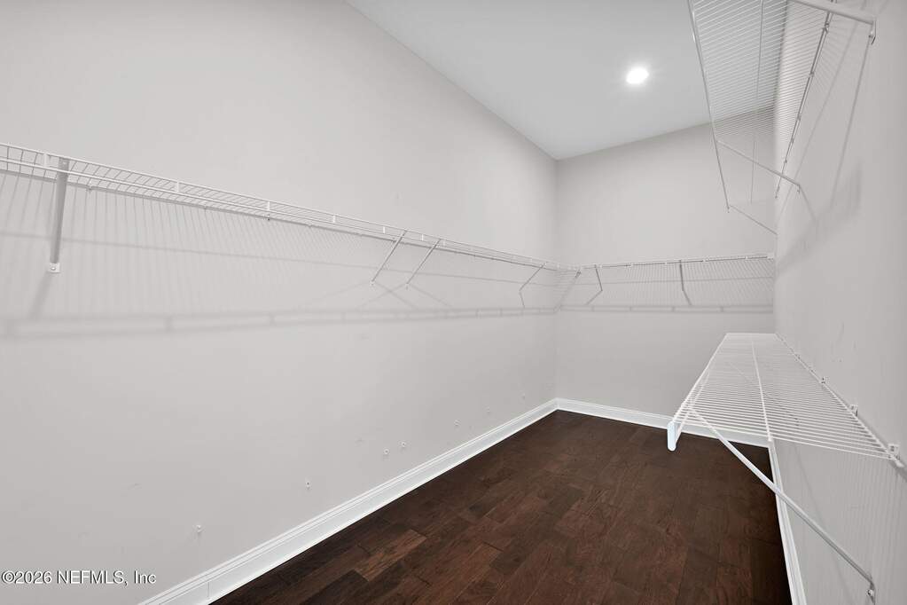 6 Bedroom Single Family Home/House's Image 61