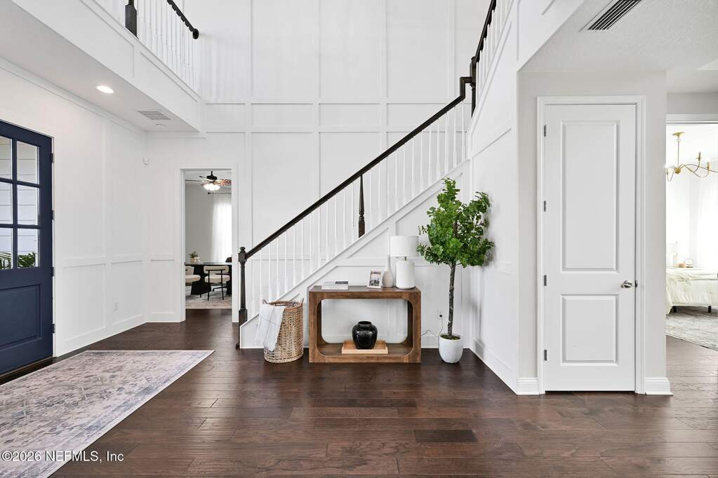 6 Bedroom Single Family Home/House's Image 63