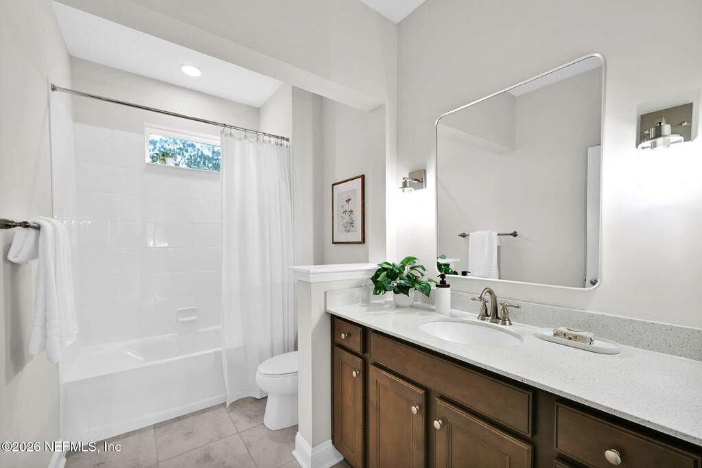 6 Bedroom Single Family Home/House's Image 69