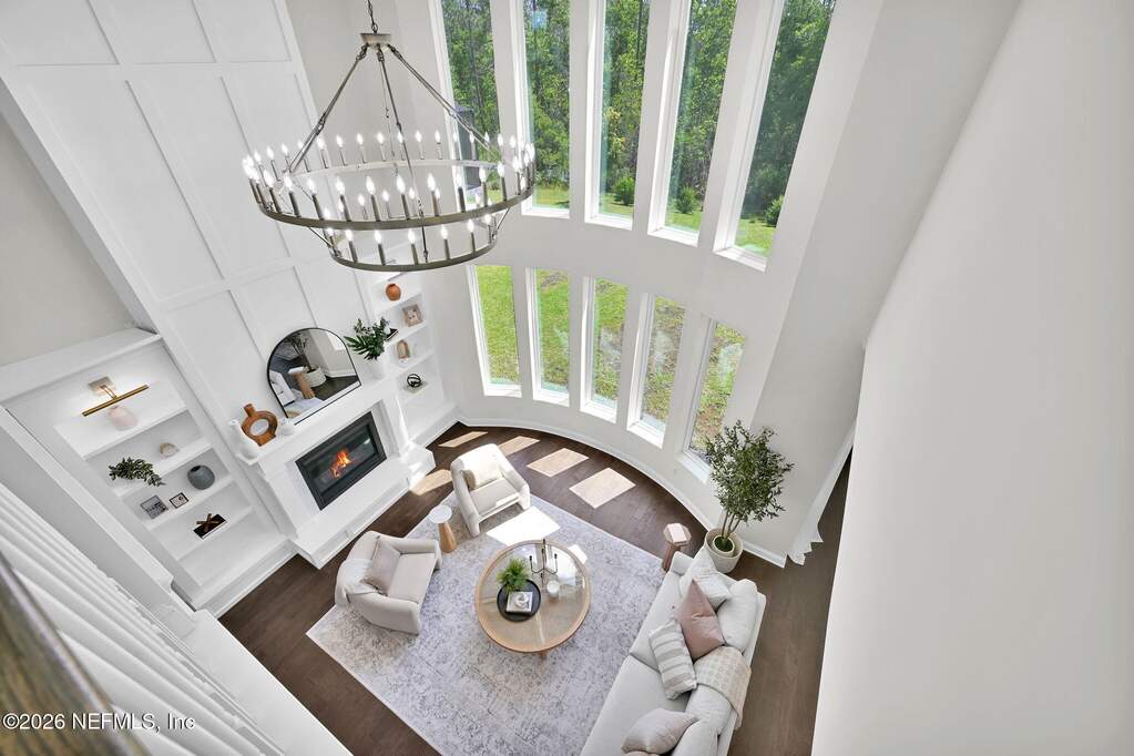 6 Bedroom Single Family Home/House's Image 83