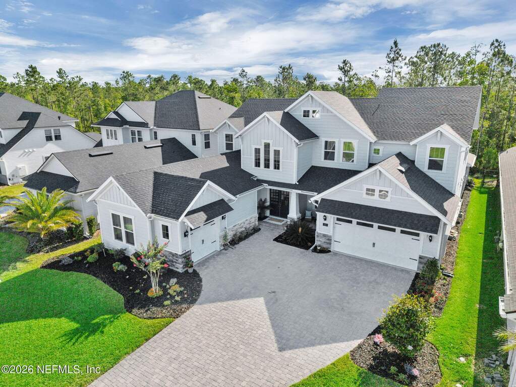 6 Bedroom Single Family Home/House's Image 96