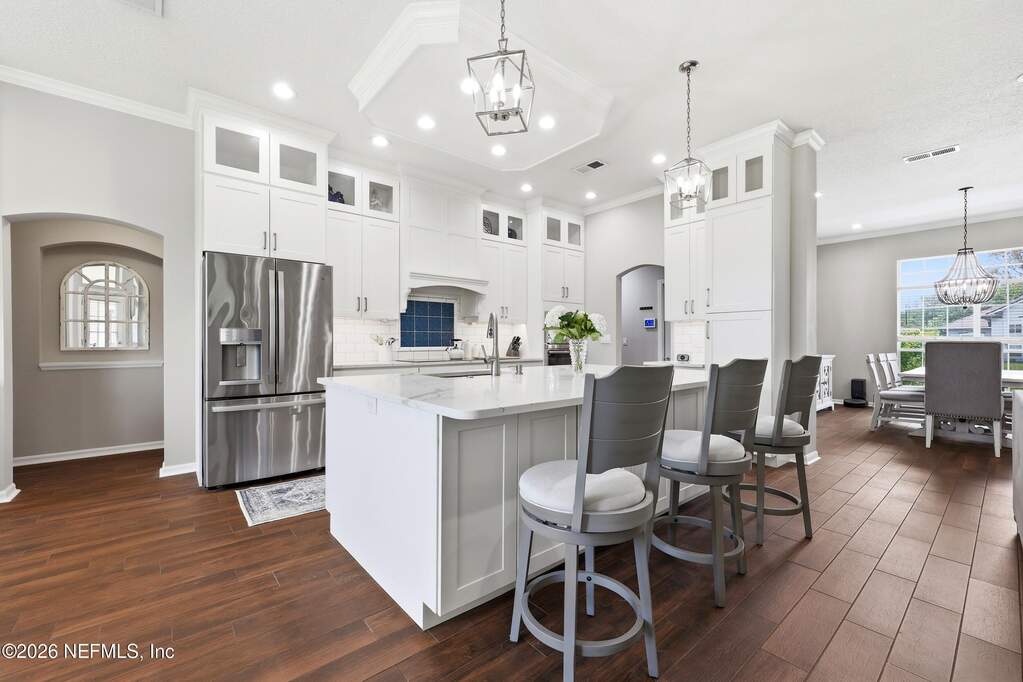 4 Bedroom Single Family Home/House's Image 11