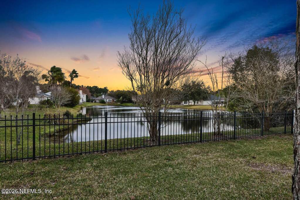 4 Bedroom Single Family Home/House's Image 36