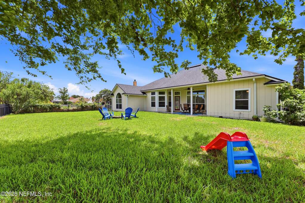 4 Bedroom Single Family Home/House's Image 43