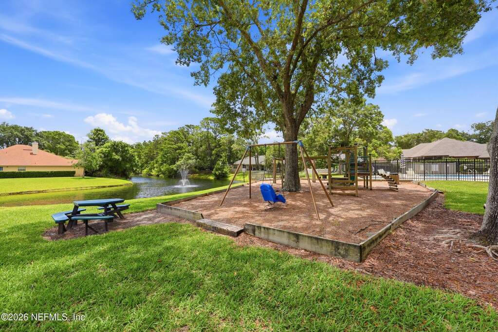 4 Bedroom Single Family Home/House's Image 44