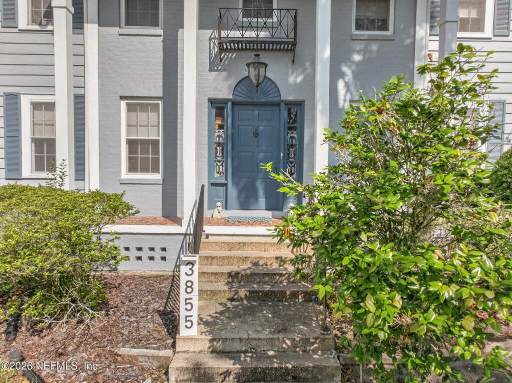 3 Bedroom Single Family Home/House's Image 43