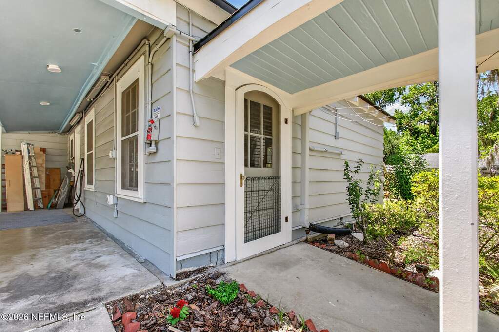 3 Bedroom Single Family Home/House's Image 44
