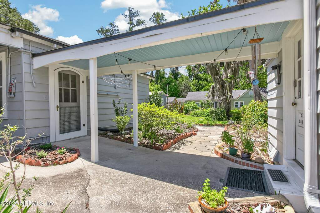 3 Bedroom Single Family Home/House's Image 74