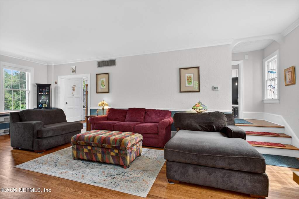 3 Bedroom Single Family Home/House's Image 14