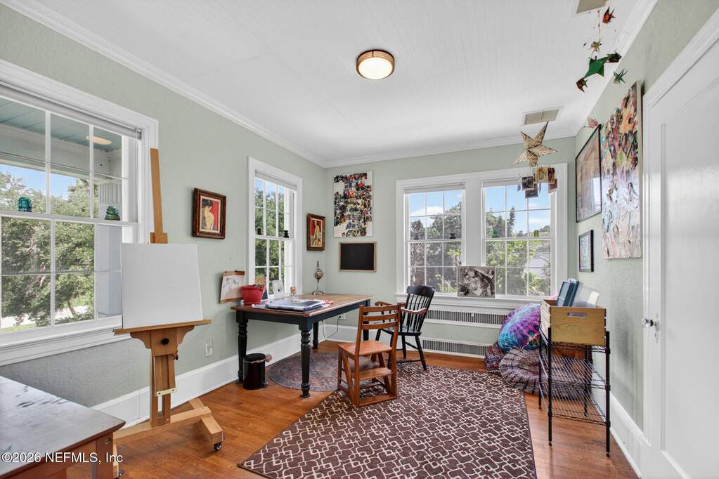 3 Bedroom Single Family Home/House's Image 36