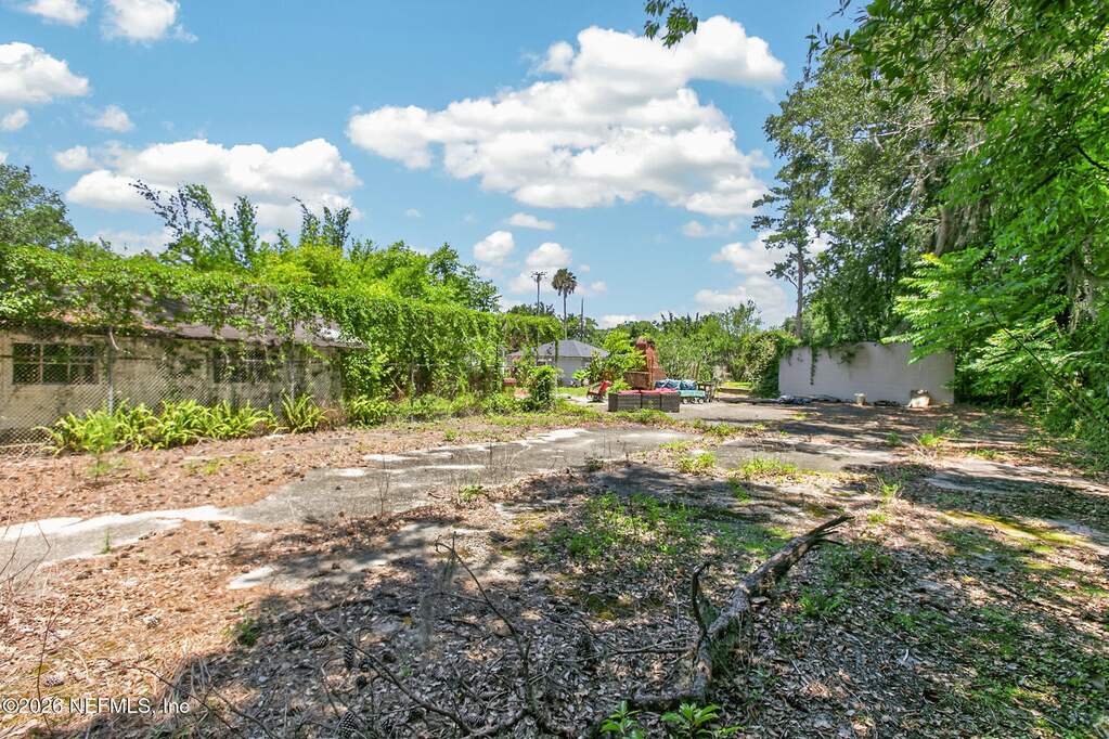 3 Bedroom Single Family Home/House's Image 57