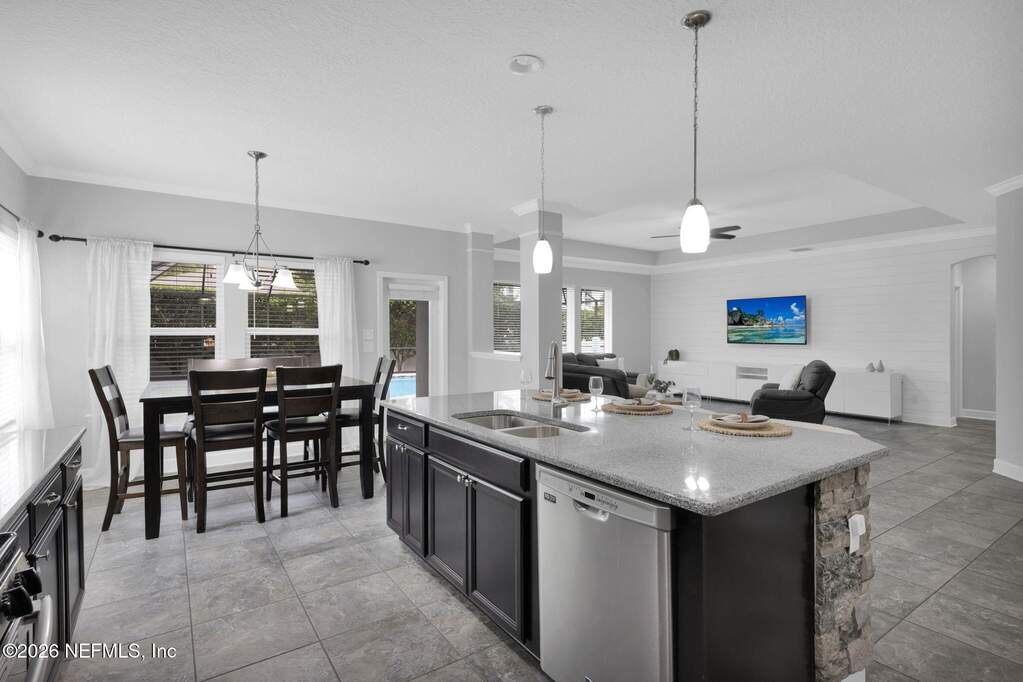 4 Bedroom Single Family Home/House's Image 19