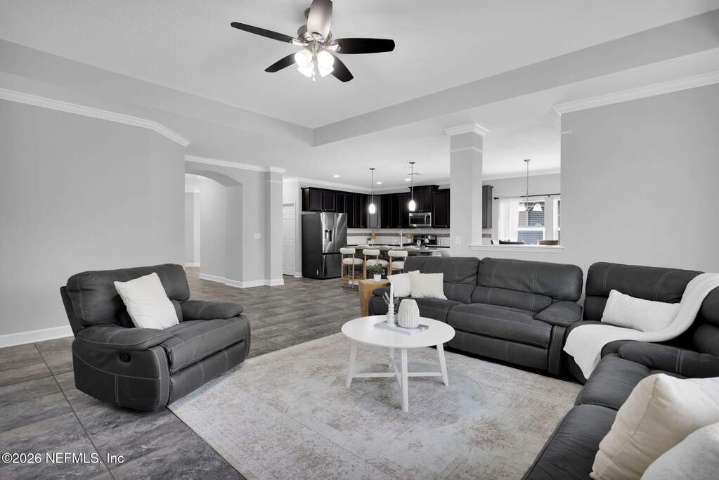 4 Bedroom Single Family Home/House's Image 22