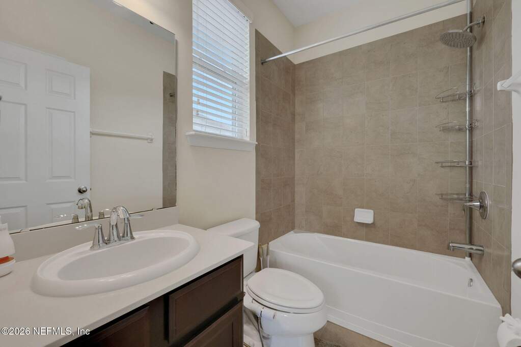 4 Bedroom Single Family Home/House's Image 36